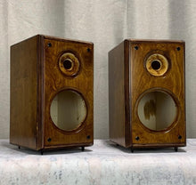 画像をギャラリービューアに読み込む, JETAKU Classic Loudspeaker Empty Cabinet, Wooden High-grade Audio Protective Case, Double Opening design, Dust-proof mask, Dust-blocking without reducing timbre, Retro fashion, Suitable for families, Parties, Easy to carry
